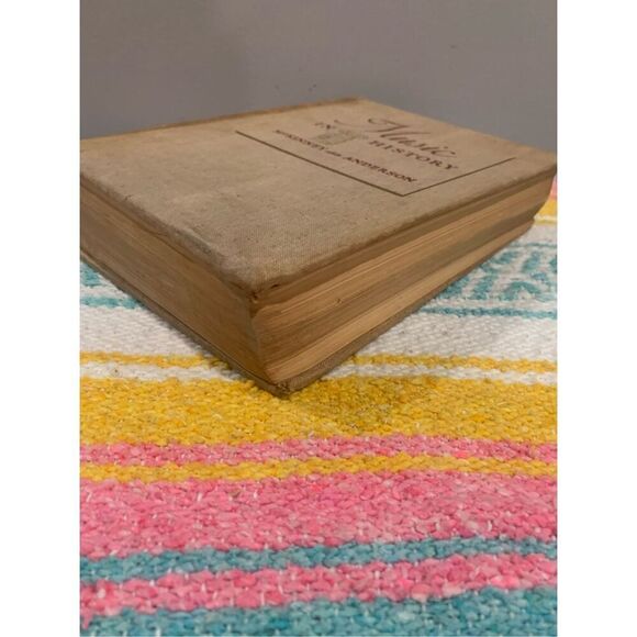 MUSIC IN HISTORY Reference Book-The Evolution- McKinney Anderson H/C 1940 - Picture 5 of 8